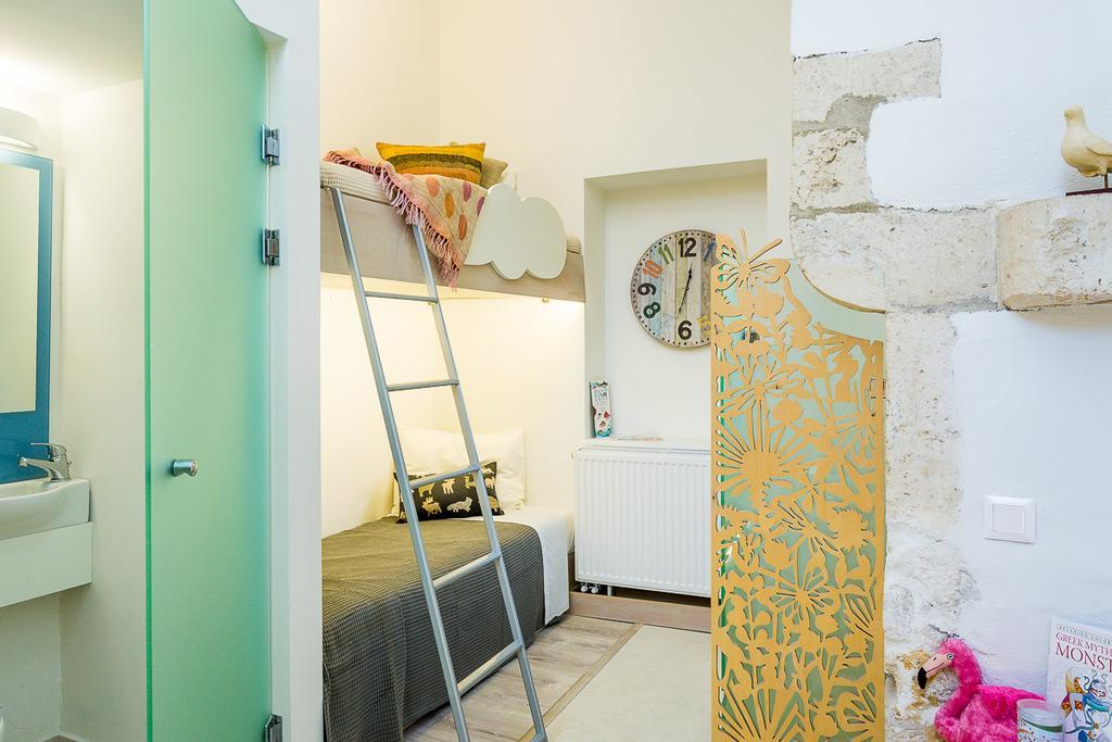 Mediterraneo Suite Home レティムノ エクステリア 写真