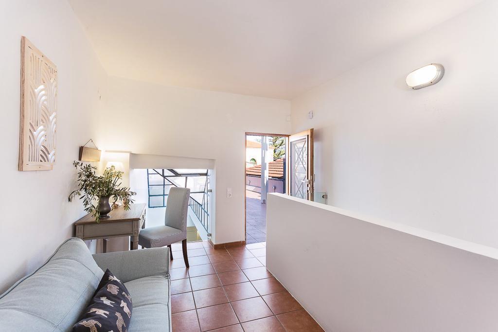 Mediterraneo Suite Home レティムノ エクステリア 写真