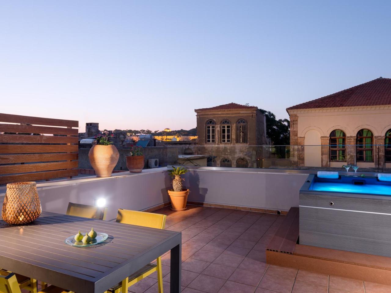 Mediterraneo Suite Home レティムノ エクステリア 写真